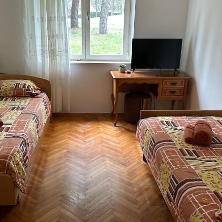 Apartment Mia โปเรช ภายนอก รูปภาพ