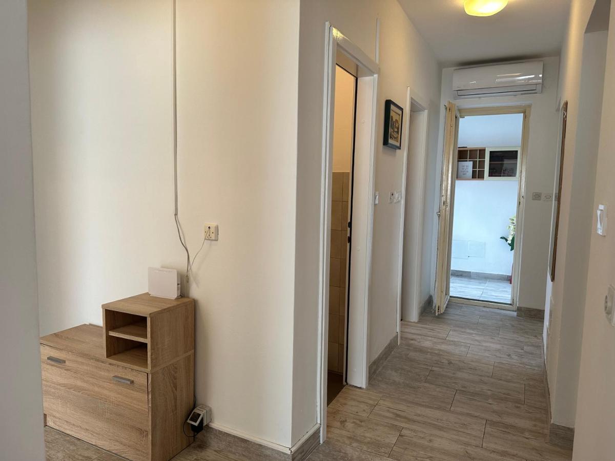 Apartment Mia โปเรช ภายนอก รูปภาพ