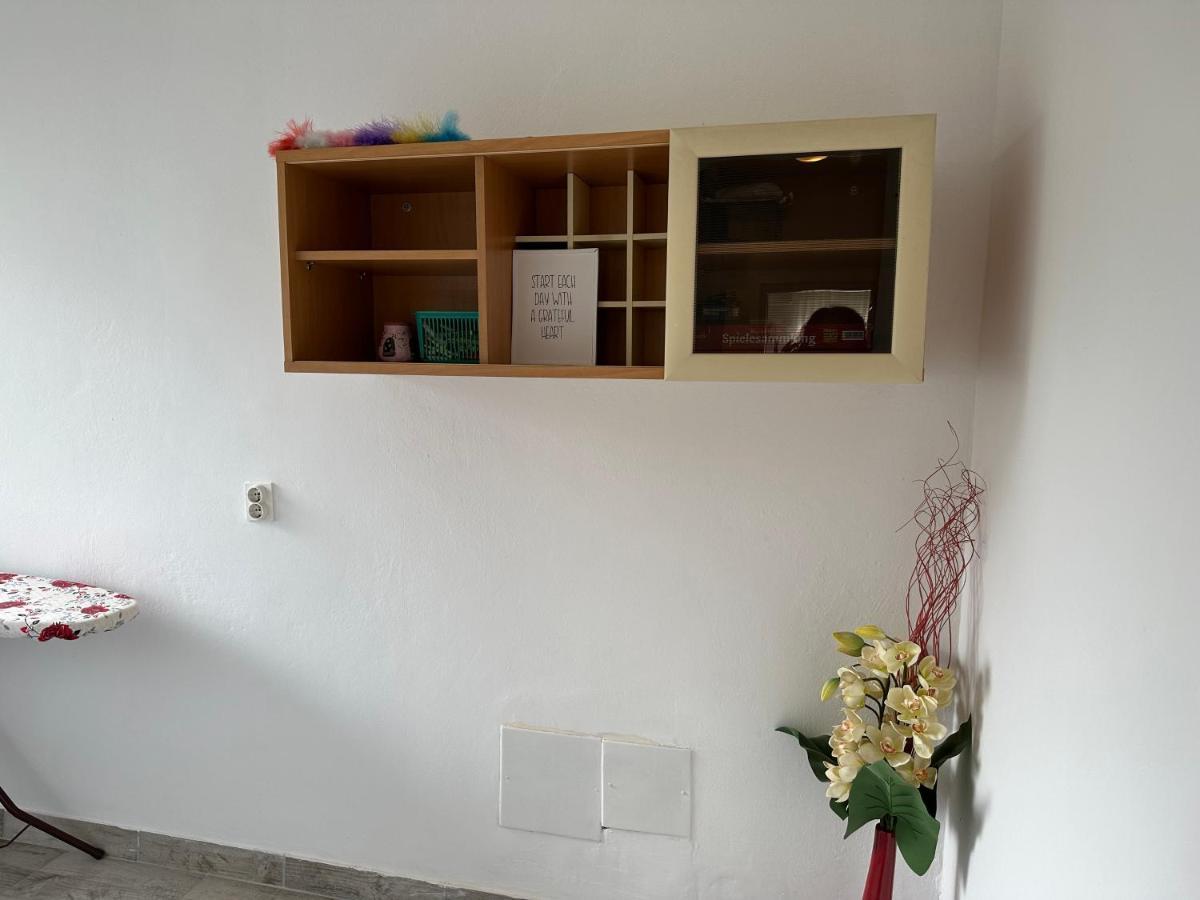 Apartment Mia โปเรช ภายนอก รูปภาพ